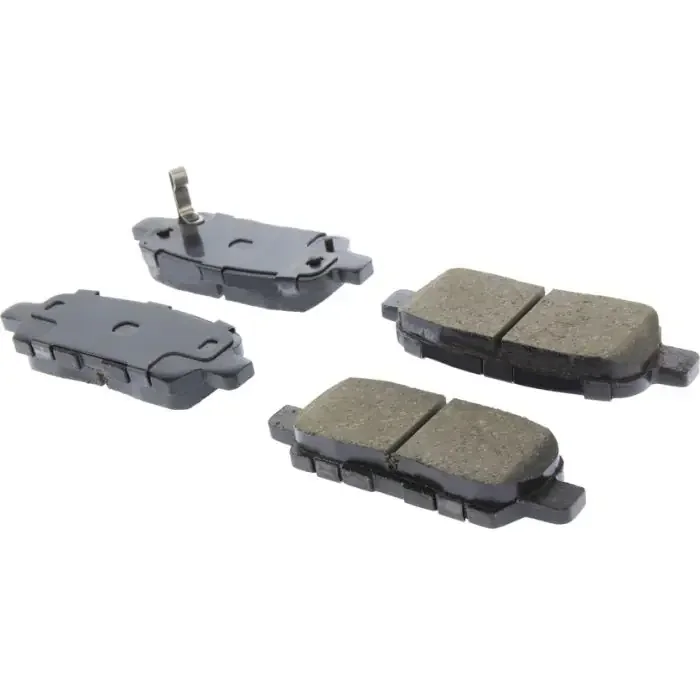 StopTech 308.09051 – Street Brake Pads with Shims and Hardware